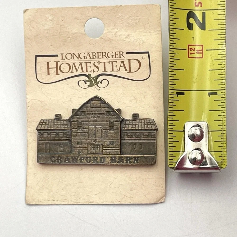 Vintage 1990s Longaberger Homestead Crawford Barn Danforth Pewter Lapel‎ Pin